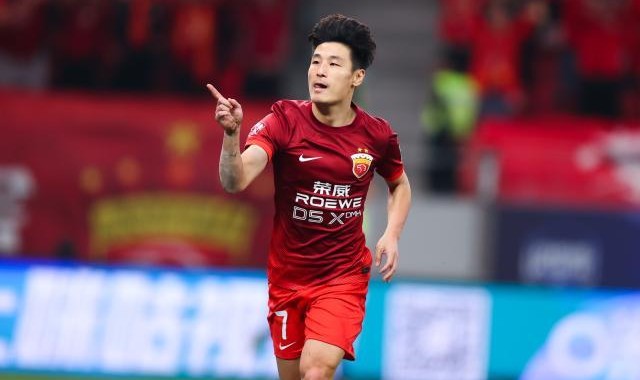 体育直播-真是武外援！33岁武磊争冠战独造5球 30轮34球10助