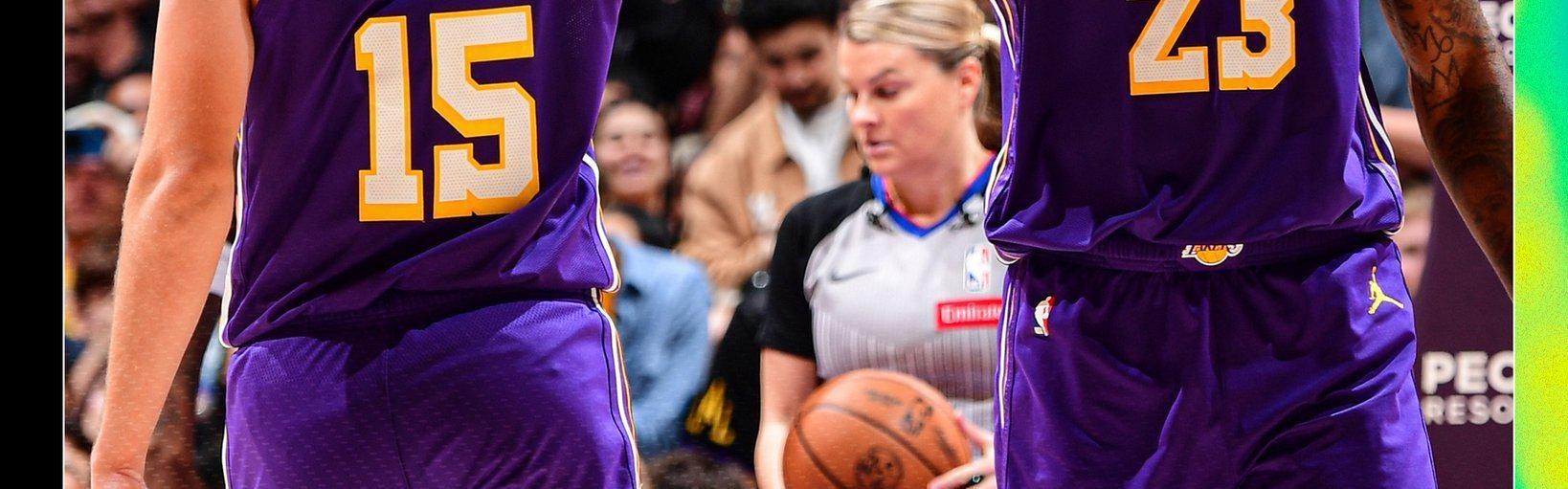 勇士送上大礼！湖人1日内5喜临门，詹姆斯的第五冠真的有戏了