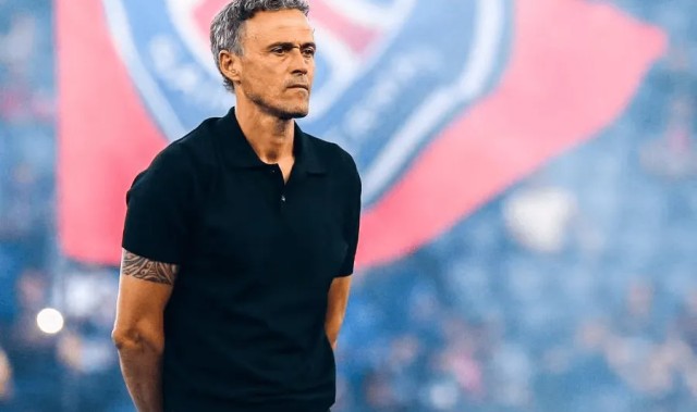 足球直播-记者：除非曼联承认现模式有问题并改变，不然难邀请恩里克